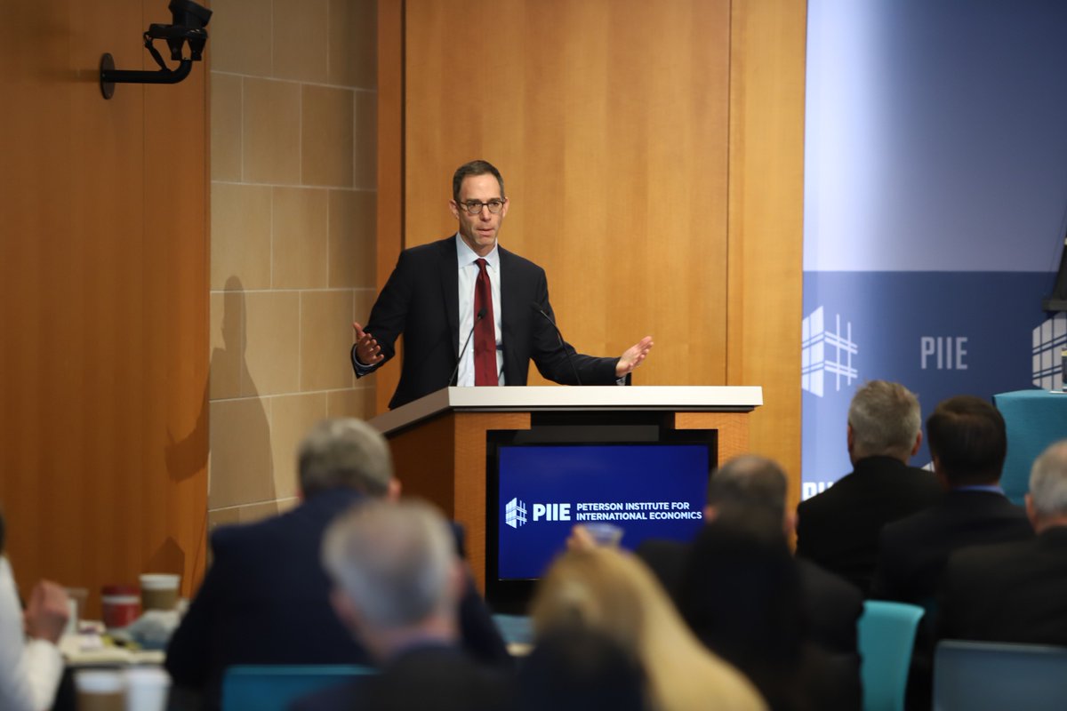 PIIE's tweet photo. Language is one of the most ancient barriers to global trade, says David Weller of @Google, and technology is now helping overcome that barrier (technology like Google Translate, of course 😉). Watch #ChangingTrade now: https://t.co/p6tXPNDNZ0 https://t.co/myN8STUeBt