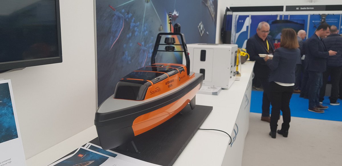 Robot_Matt_'s tweet image. It&apos;s been a busy few days here at #Oceanbiz looking at and talking to the designers of some great #oceanrobots some really interesting new advances in subsea robot technology