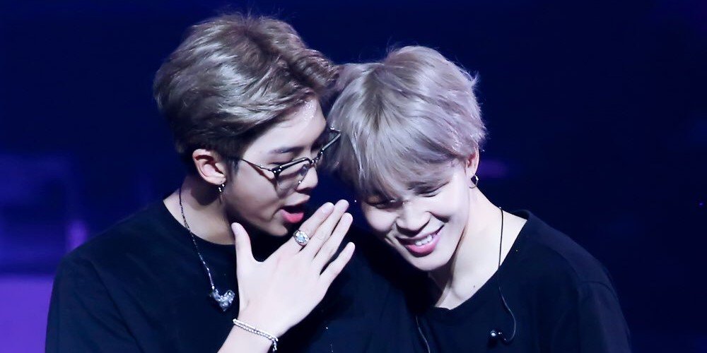 Salii💜|🐻💙|@logout tweet media