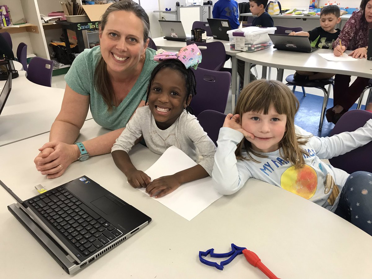 So much fun using the 3-D printer and Ozobots with my Kinder Friends and Silent Auction winners. Go #STEAM!  <a href="/StratfordLndgES/">Stratford Landing ES</a> @jfcerza <a href="/MsLuster_SLES/">Lori Luster</a> <a href="/Jmschickel42/">Art, Creativity & Enthusiasm</a> and Ms. Burke