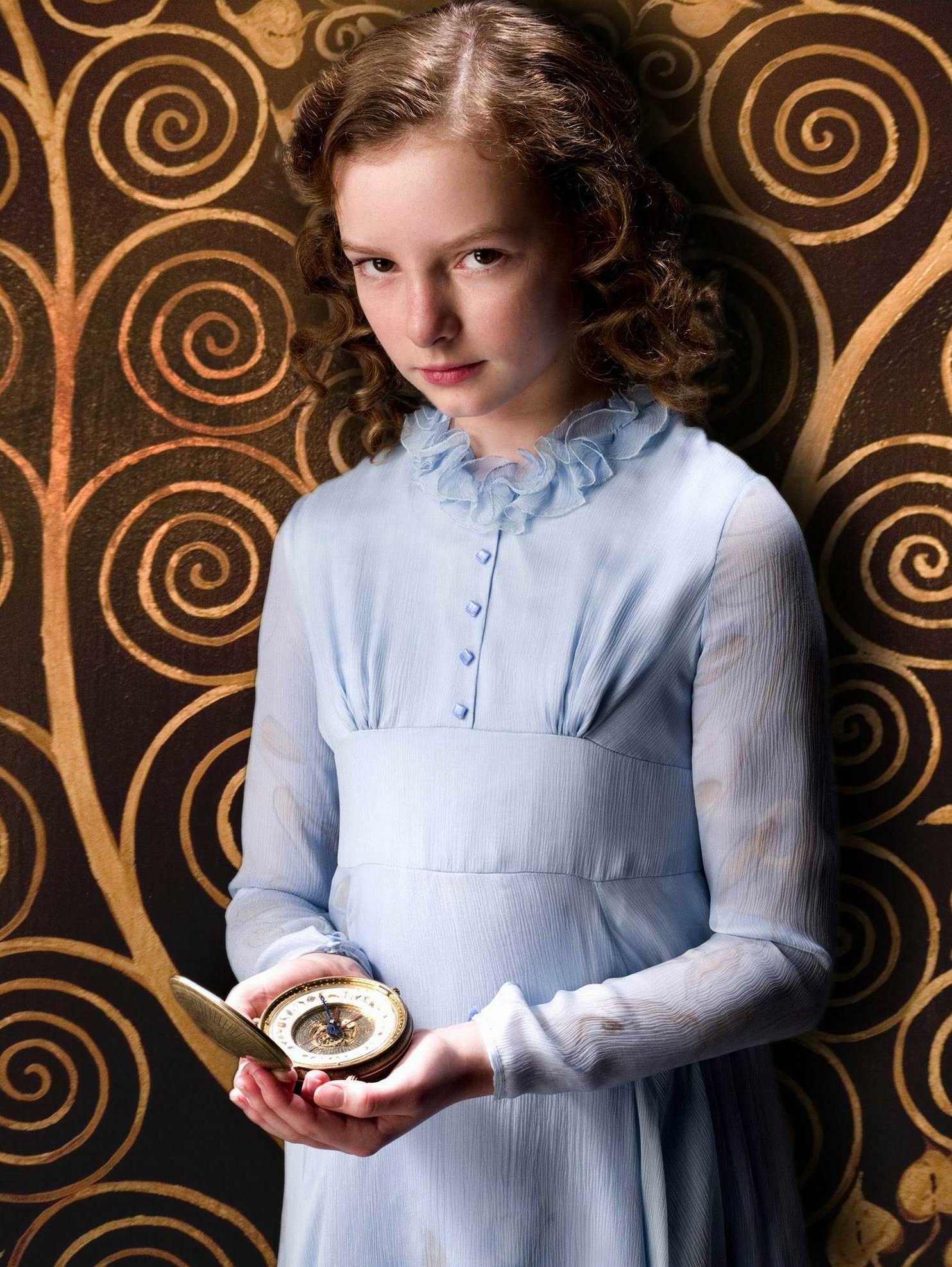 Happy Birthday To Dakota Blue Richards!         