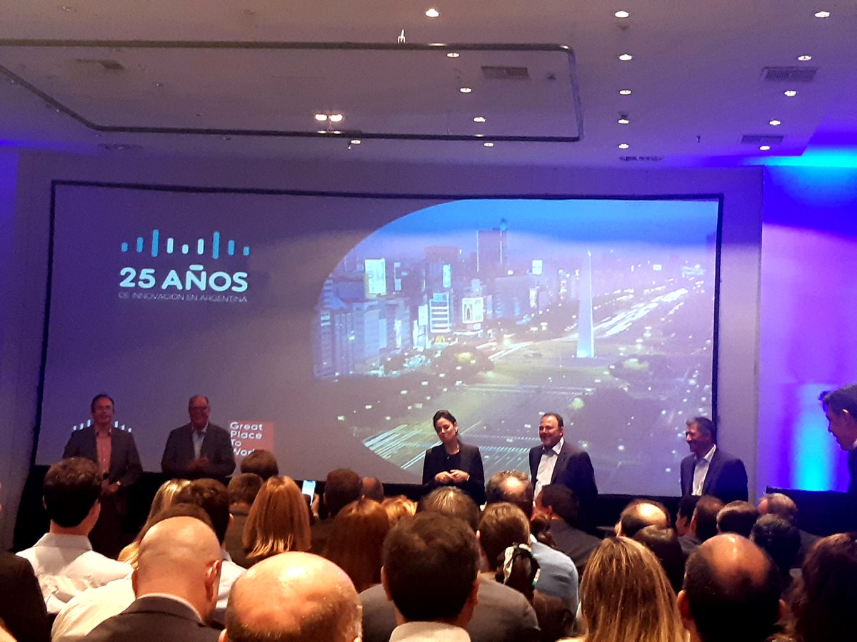 alemona52's tweet photo. @gerri_elliott @JeffSharritts1 #Cisco25AR #WeAreCISCO https://t.co/pZUtOv6FDk