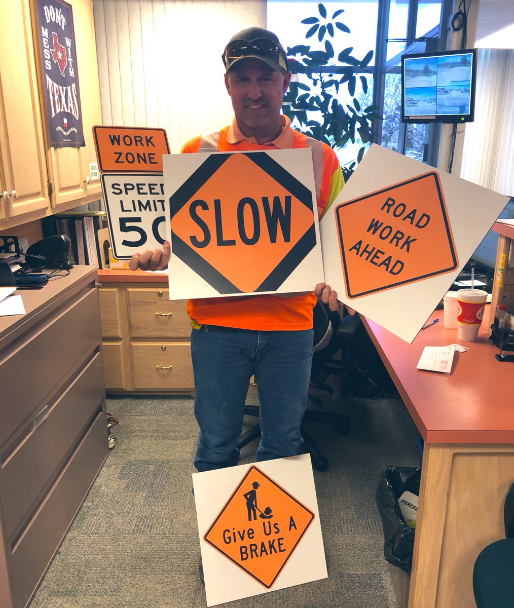 TxDOTAbilene's tweet photo. What’s your sign? Be Work Zone aware so we will ALL get home tonight! #WZAW2019 #GoOrangeChallenge https://t.co/pzxqZafdKF