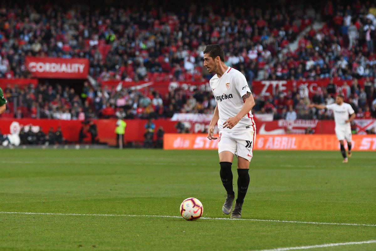 En #ElGranDerbi no jugamos 11, juega todo el Sevillismo. Este viernes ENTRENAMOS TODOS en el Sánchez-Pizjuán a las 18.00 horas. ¡¡¡Os queremos a nuestro lado!!!

#WeareSevilla #vamosmisevilla ⚪️🔴⚽️