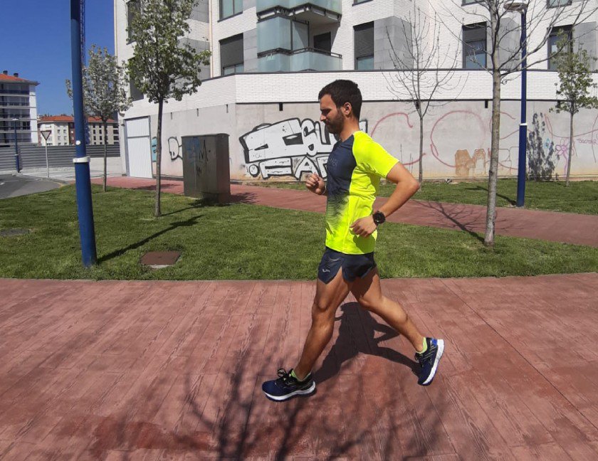 runnea_com's tweet photo. Nueva #review👟👌 al canto del #RunneaTeam de la mano de nuestro coach Iker Muñoz
➡Análisis de las #AdrenalineGTS19 de @BrooksRunningES👍, amortiguación reactiva para #corredorespronadores🏃♀️🏃♂️
✅https://t.co/UtgckRhxf4
¡Veredicto: 8.8 sobre 10!👏👏 https://t.co/CEbbynRGgN
