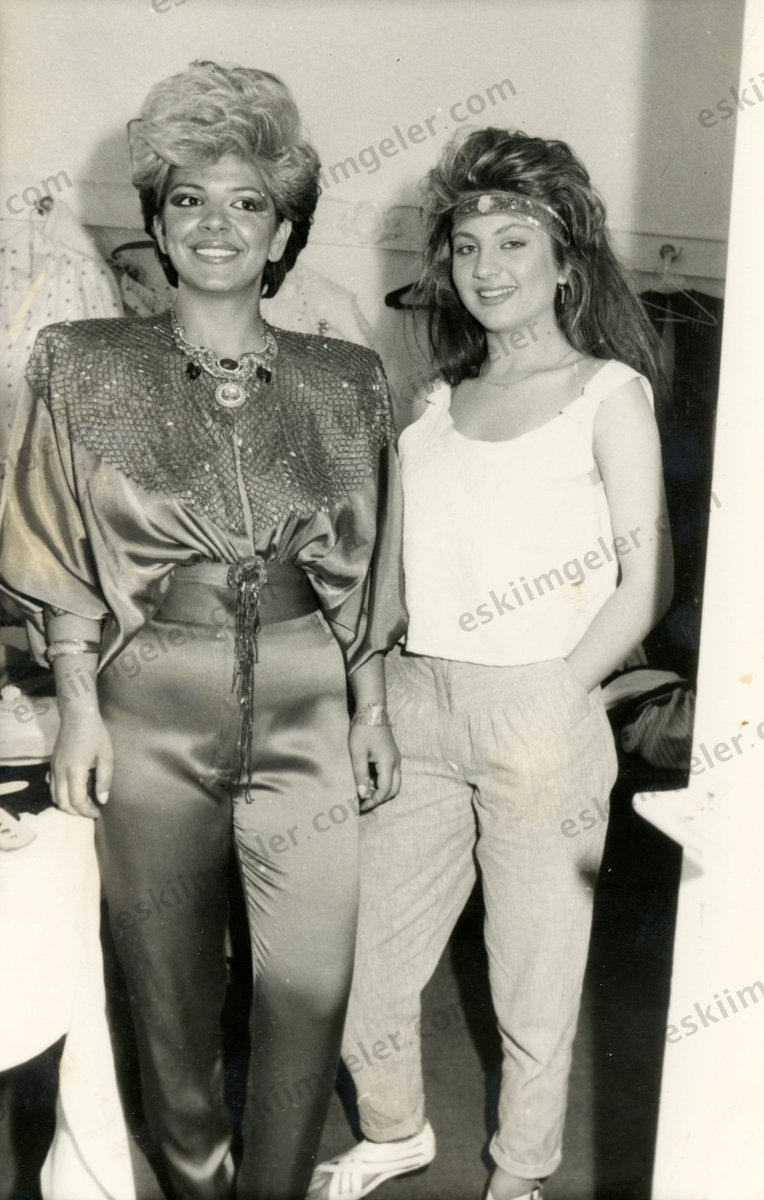 Sibel Can, Serpil Benay ile…
eskiimgeler.com/%C3%9Cr%C3%BCn…