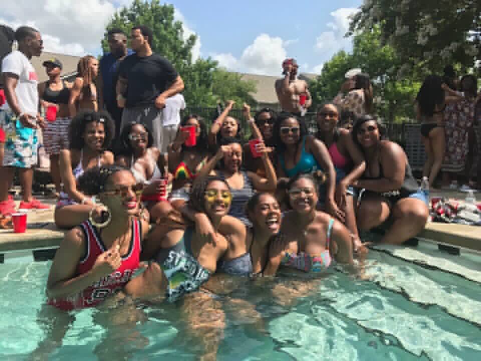 bruhFTK's tweet image. Happy 2nd DELTAversary to my beautiful sisters! I am so blessed to call you all my sisters. It’s PERIOD POOH FOREVER ☺️😍🥰 #P49 #17STC 🌚