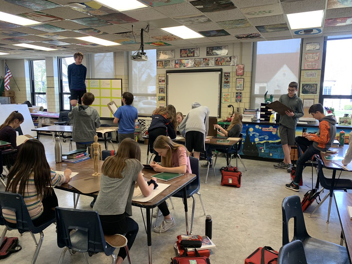 Drawing class is building their foundational skills as we tackle figure drawing today! #mcbulldogs101 #wsd101 #arteducation #drawing