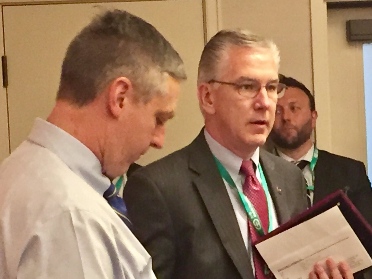 peterc153's tweet photo. Today at the annual Toronto Strategic Partnership meeting James Wilson of US Postal Inspection Service honoured Sgt Al Spratt &amp; D/Sgt Ian Nichol for their commitment to cross-border efforts to fight mass marketing fraud. @TPSFCU @USPISpressroom https://t.co/wSyAljbBZz