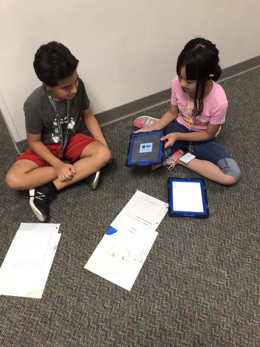 JHE 4th graders collaborate using ChatterPix.
<a href="/JHE4th/">JHE 4th Grade</a> #hayeshawks #LoveMySchoolDay