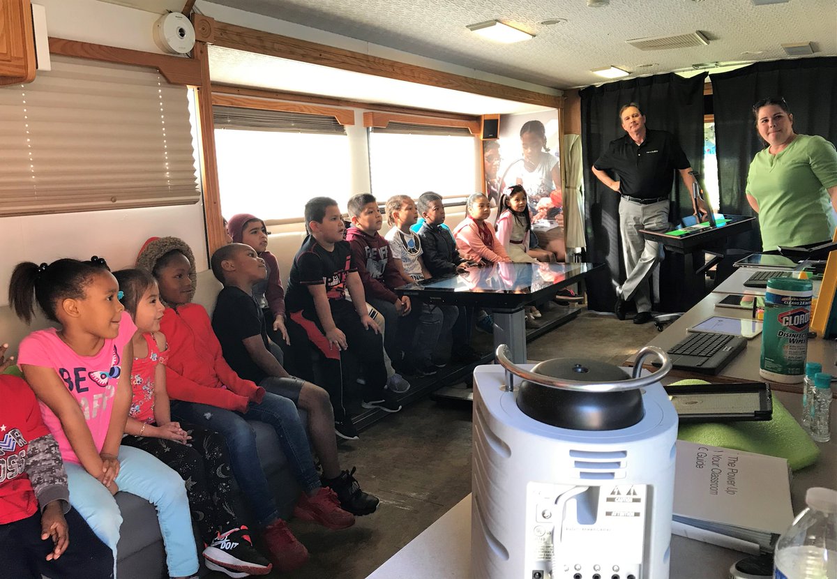 powerupedu's tweet photo. Evie &amp; her STEAM technologies visiting @eastwayelementary @DurhamPublicSch today! Eastway students are LOVING being hands-on with technology! Looking forward to #DukeEnergyScienceNight! @NCPowerUpEDU https://t.co/PeRRCXHDCB