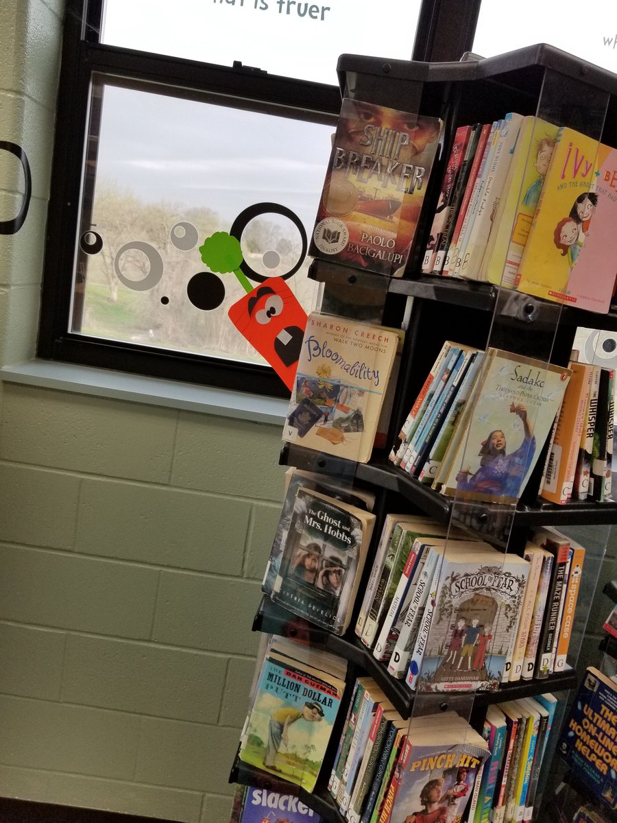 MrsGLibrary's tweet photo. @PickettCards Kinder Club storytime this month, Creepy Carrots. There are creepy carrots lurking in the library! #sjsdlibraries #SJSDProud #wegrowreaders https://t.co/SQHmcE4Akc