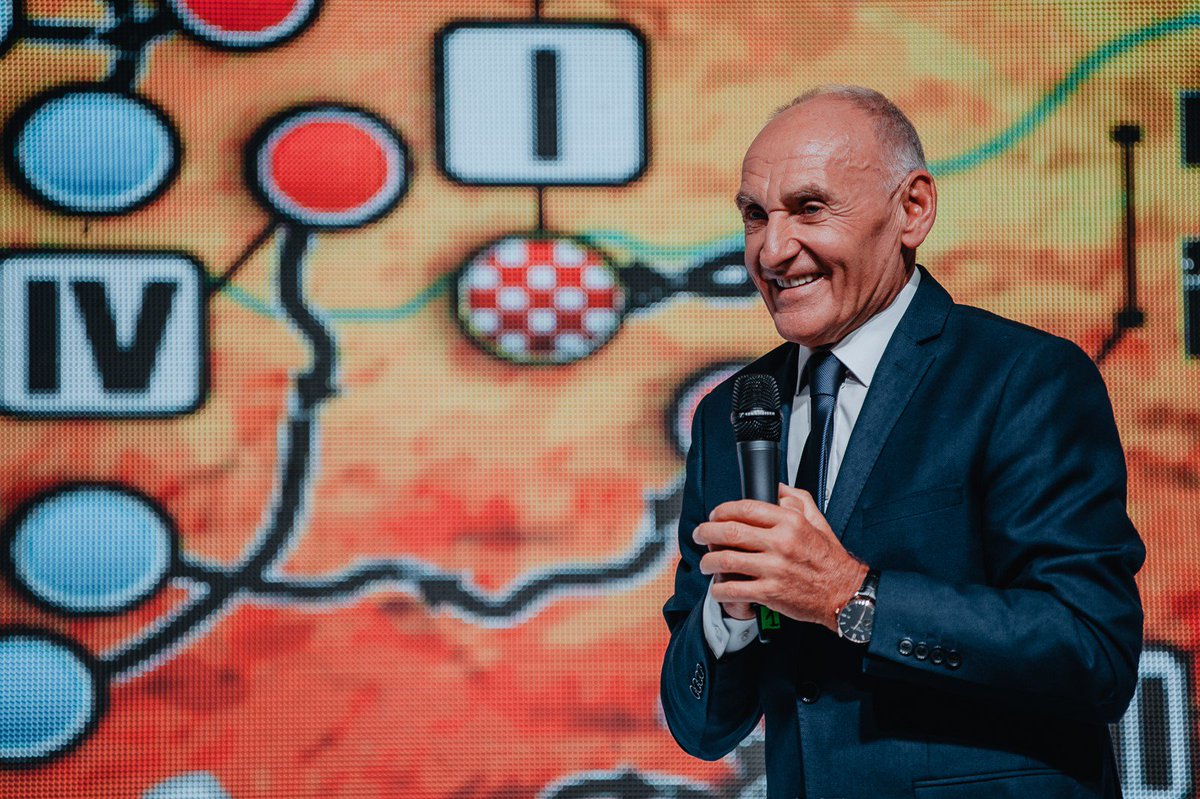AT_Comm's tweet image. 🇵🇱 PRESENTATA A VARSAVIA L’EDIZIONE 76 DEL TOUR DE POLOGNE UCI WORLD TOUR

📲 atcommunication.it/presentata-a-v…

#ATC #MoveUp #TDP2019