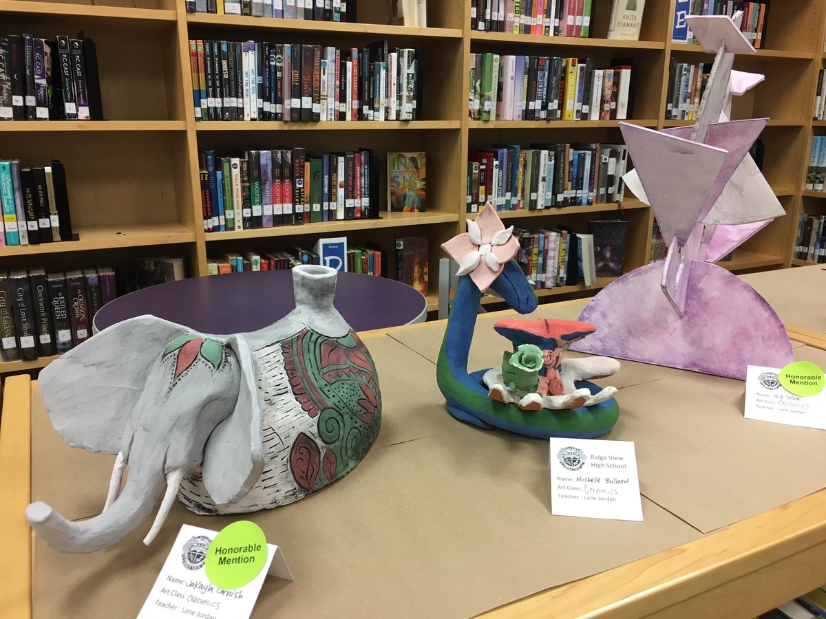 jordanartroom's tweet photo. Thanks to everyone who came to our spring art showcase! @RVisArt @rvhs @RichlandTwo #scARTedu https://t.co/hdOwIyJK1Z