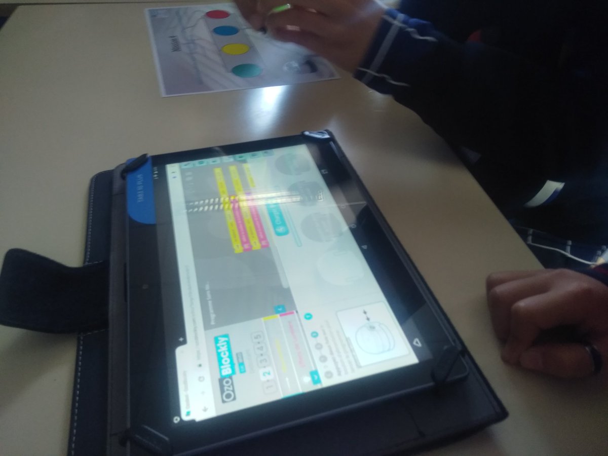 Sylvie Mas (@mascosteseque) on Twitter photo Dans le processus de #programation l'analyse collective des erreurs a permis aux CM2 de l'école Voltaire de Sevran de conceptualiser les opérations de calculs sous-jacentes. Bravo à eux ! #10001Codeurs <a href="/DANECreteil/">Drane - Site de Créteil</a> Dans le processus de #programation l'analyse collective des erreurs a permis aux CM2 de l'école Voltaire de Sevran de conceptualiser les opérations de calculs sous-jacentes. Bravo à eux ! #10001Codeurs <a href="/DANECreteil/">Drane - Site de Créteil</a>