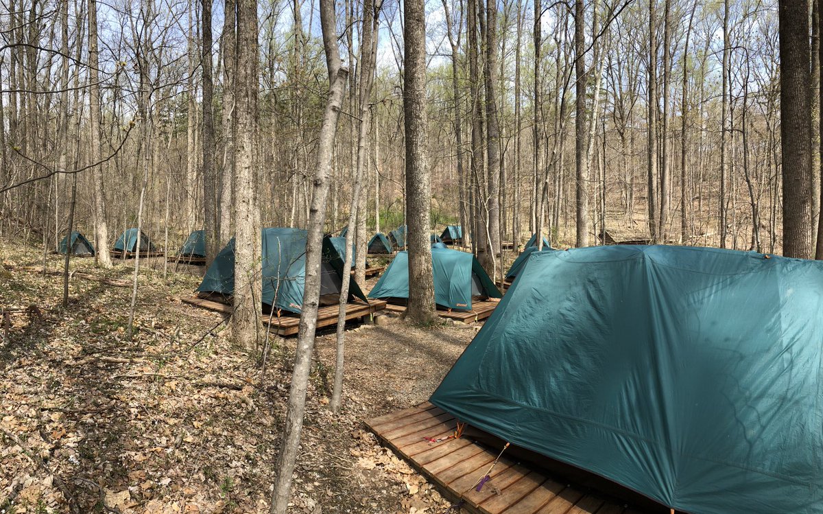 _MrDany's tweet photo. And The tents 🏕 are ready! @MsPerrysclass1 @CampbellOutside @davitt45 @APSVirginia @CampbellAPS @APSscience https://t.co/gtPgYQIY55