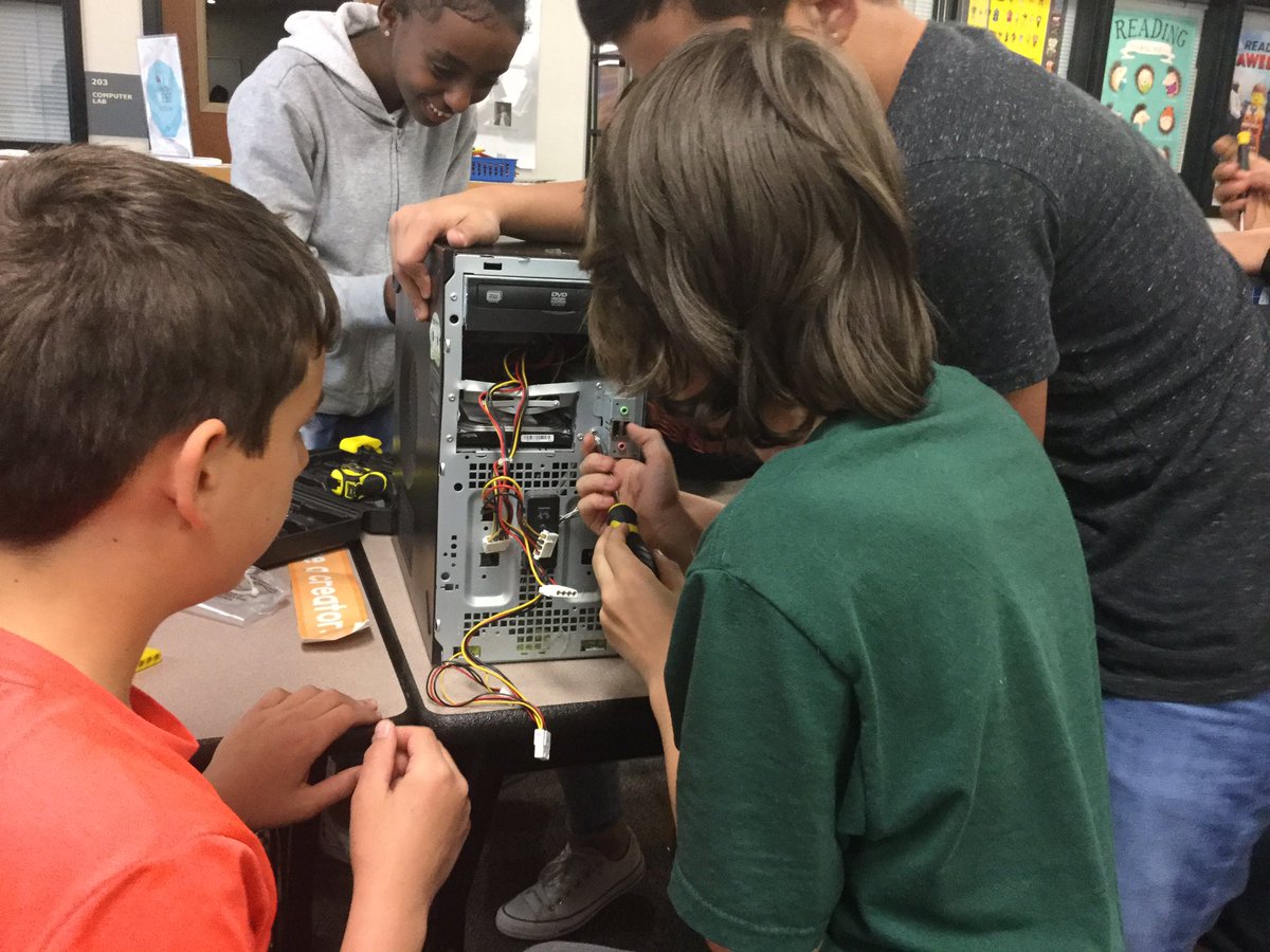 HSD_MES_Library's tweet photo. Students enjoyed a #breakerspace activity at the #meslibrary today as they disassembled computers to look at their working parts #10M2M @hempfield https://t.co/Z6iVrMQPzU