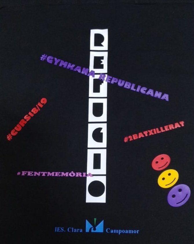 ghdelarosa1's tweet photo. #Gamificacion al @iesccalaquas amb l'alumnat d'història d'Espanya 2Bat #Gymkanarepublicana ambientada en la que va ser capital de la República a la Guerra Civil entre nov.36 i oct.37. Una experiència de segur molt gratificant.  La quedada de #salseohistorico està en marxa! READY? https://t.co/Q5DfjDU47H