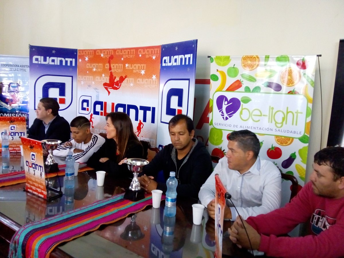 vascoG10's tweet photo. #BoxeoDeSalta Se lanzó oficialmente el Festival de Box "Salta Cumple" en conferencia de prensa realizada en Casa de Moldes. @romines1 @EscMuniBoxSalta @nioi_federico #FeSalBox #UnionProvincialBox https://t.co/AVf96kNcPX