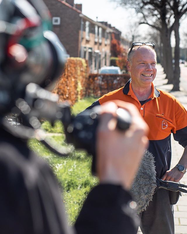 Deze week draaien we social clips voor PostNL in de zon 🎥🧡🌞 #digitalmedia #socialcontent #videocontent bit.ly/2VLytUw
