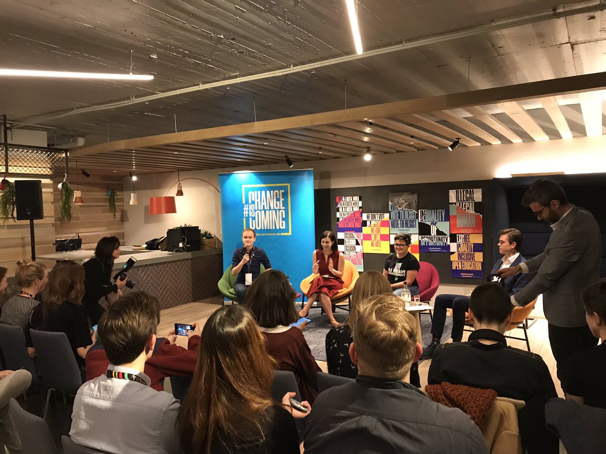 FrancoisBalate's tweet image. Tonight @Youth_Forum is bringing together young candidates for #EUelections2019 ! We hear the views of #teamEurope @ALDEParty @katka_cseh @europeangreens @mina_tolu &amp;amp; @PES_PSE @frisoages  on 🌱 sustainable development, 🗳 participation &amp;amp; 📱 digital! #youthup #ThisTimeImVoting