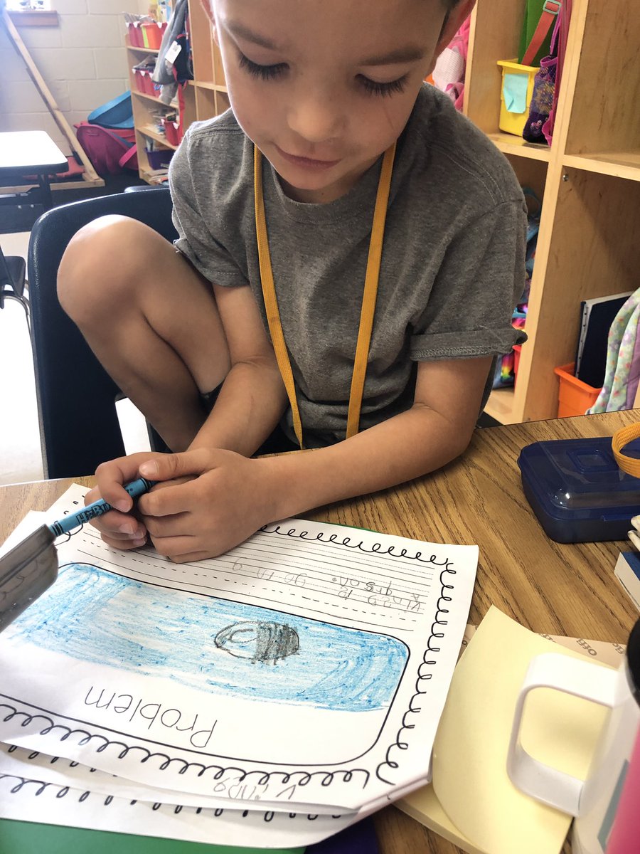 katelipscomb's tweet image. Little Voyagers planning out the different parts of their fairytales! 
They are the best authors! #multiagelearning #littlewriters @bowiechamps