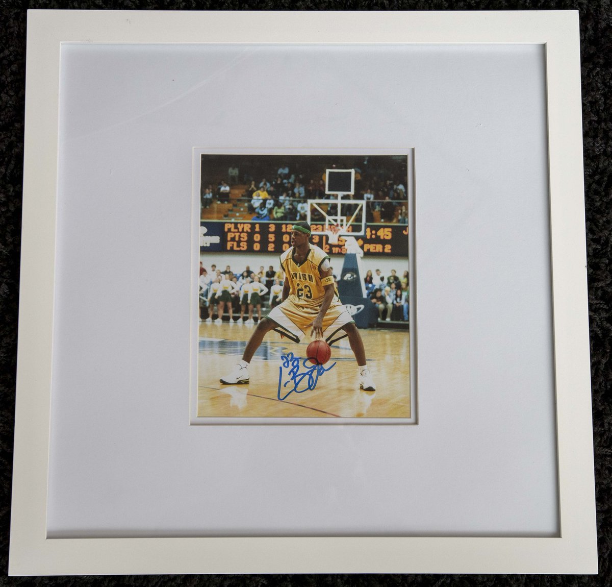 NBA giant &amp; Olympic Gold medalist Lebron James b4 the fame &amp; fortune! This autographed pic of the icon will be available at the #COTH Chance Auction! Buy your tickets now &amp; use promo code "auction" to receive raffle tickets with your order! 😊

#COTH2019 qoo.ly/wppgv