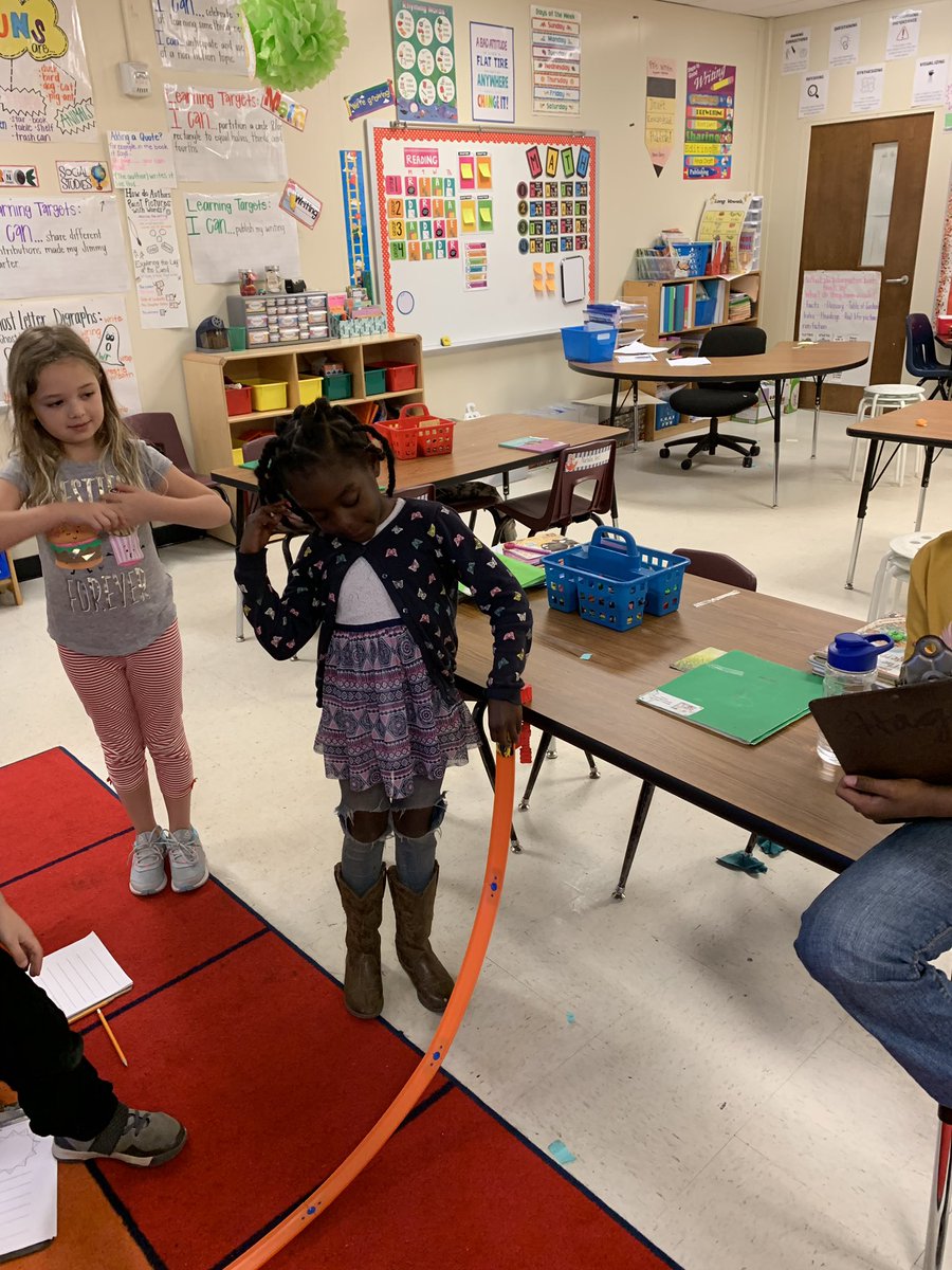 emilythomas0817's tweet photo. We just LOVED starting our informational writing on lab reports today! My kids couldn’t have had more fun and been more engaged!!🤓📝 @blairhivey @TiffanyHourigan @AlisonBroughto1 https://t.co/jIT7Y3cUqC