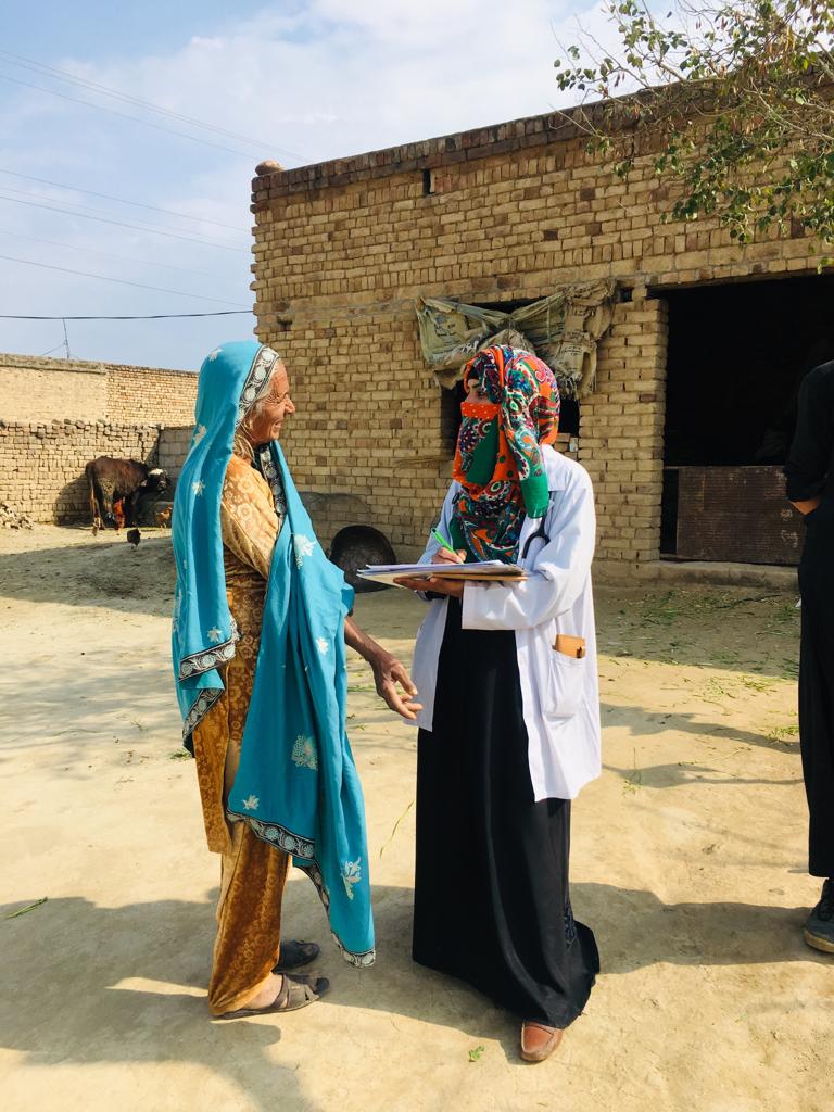RuminantsSmall's tweet photo. Creep feeding experiment Data Recoding in #Kalarkahar district villages #Jabha & #bharpur
@AciarPakistan @goats_page @GoatUserStories @RuminantsSmall @AikSaath @LivestockGlobal https://t.co/7WtDp3eueE