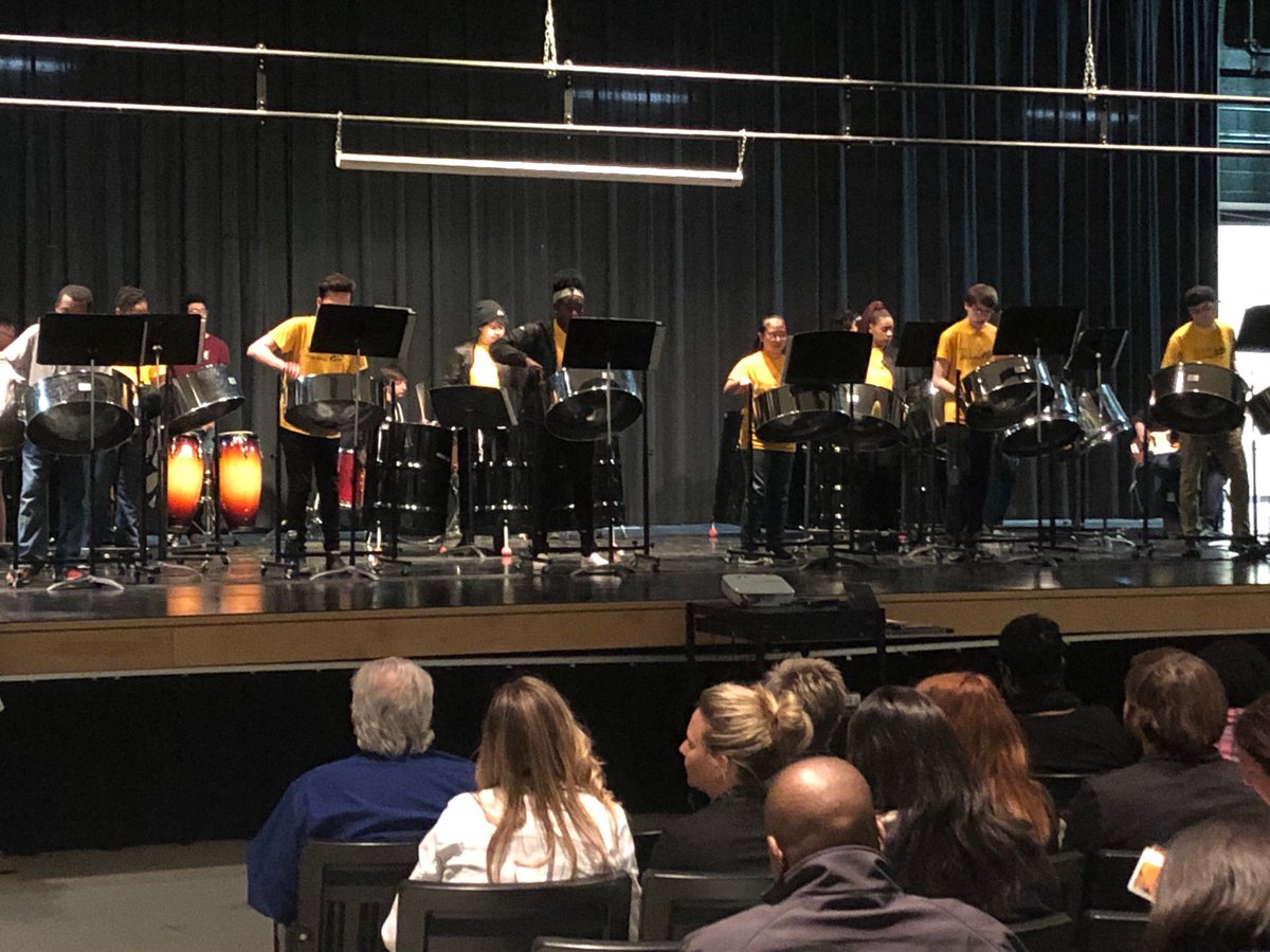 Parkville HS provided a warm welcome for conference participants! #MSA2019