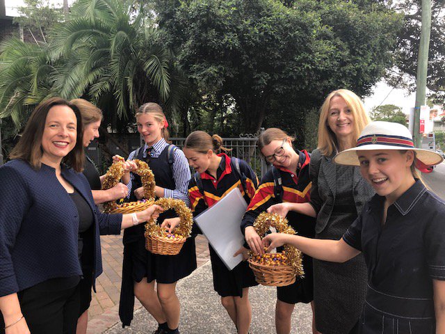StCAcademic's tweet photo. Term 1 @StCatherinesSyd concludes today. What a busy term it has been, filled with camps, excursions, parent/teacher interviews, professional development &amp; of course rich &amp; engaging learning experiences.  #happyholidays #HappyEaster https://t.co/ZczVnezYVX