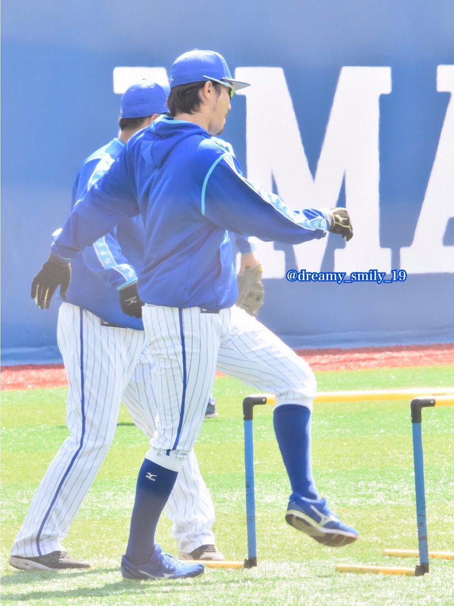 ヨシト 1勝1敗1分 V Twitter プロ野球ai的オールドスタイルの選手の写真大集合 4 6 横浜スタジアム ドリームゲート 倉本寿彦選手 ウォーミングアップ彦さん アップの時オールドスタイル Baystars 倉本寿彦 1日1toshi ヨシト 1勝1敗1分 V Twitter プロ野球ai的オールドスタイルの選手の写真大集合 4 6 横浜スタジアム ドリームゲート 倉本寿彦選手 ウォーミングアップ彦さん アップの時オールドスタイル Baystars 倉本寿彦 1日1toshi