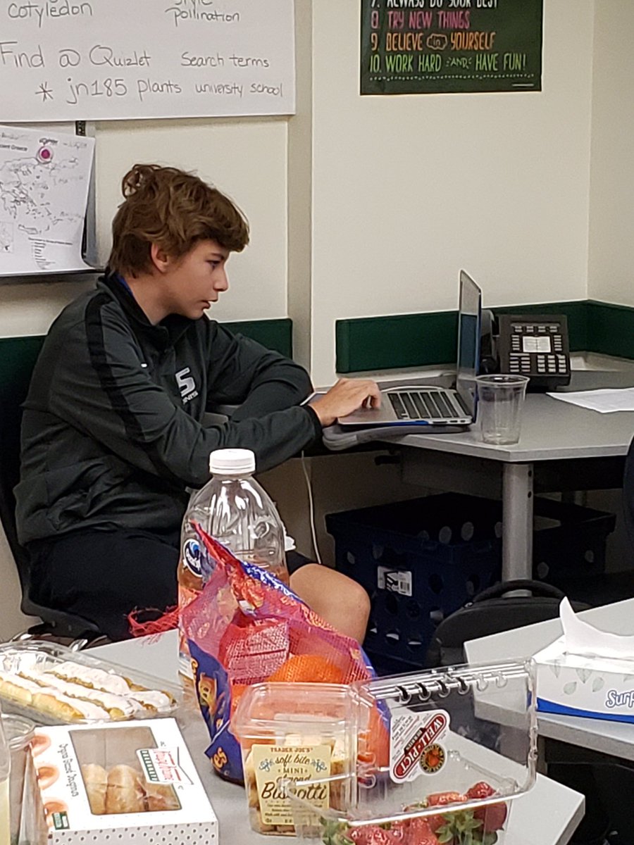 uschoolmiddle's tweet photo. 7th grade students in English class celebrate their writing achievements by sharing their literary essays with their peers.@uschool_nsu https://t.co/IQaCdVPq5l