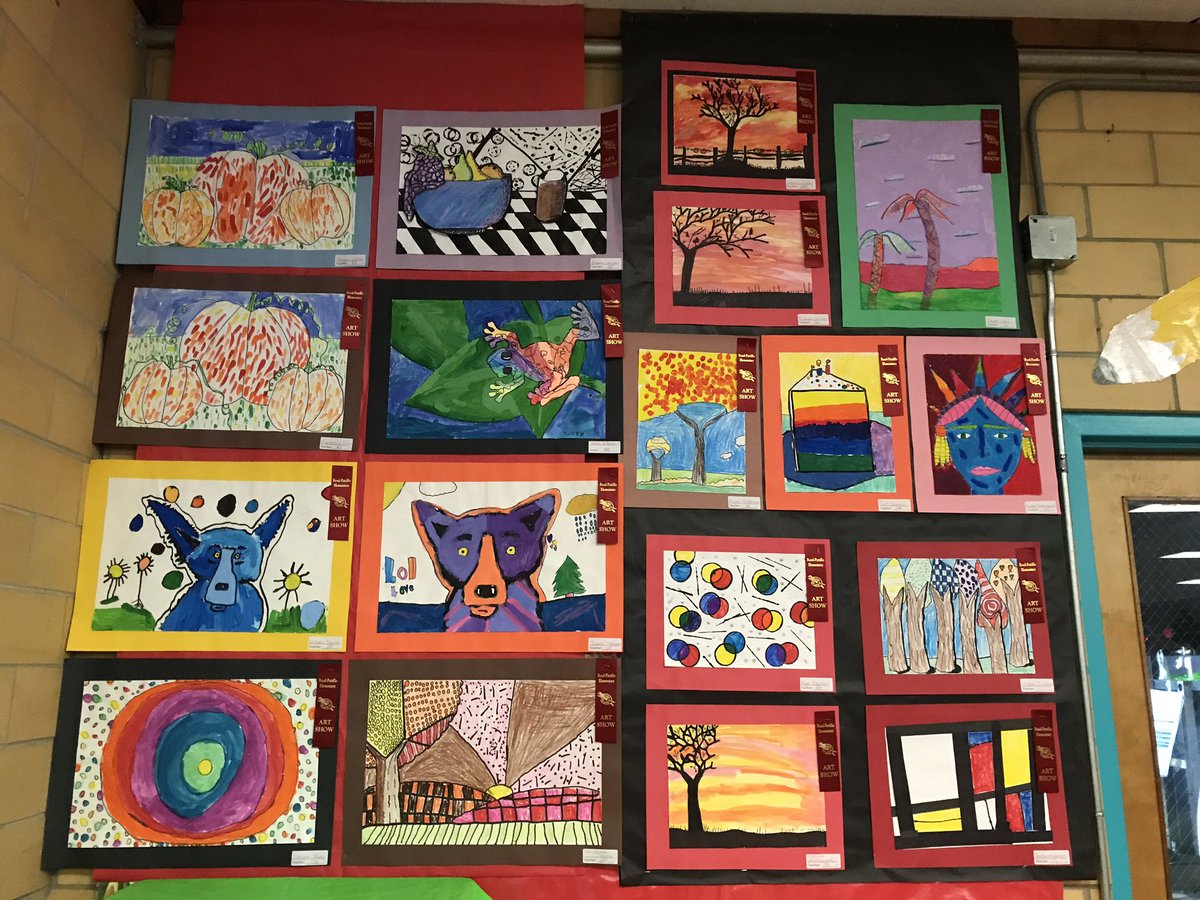 Lulu_atthebeach's tweet image. Another successful Night of the Arts! #ReadPattilloElementary #elementaryArt #RPERockets #VCS #ART
