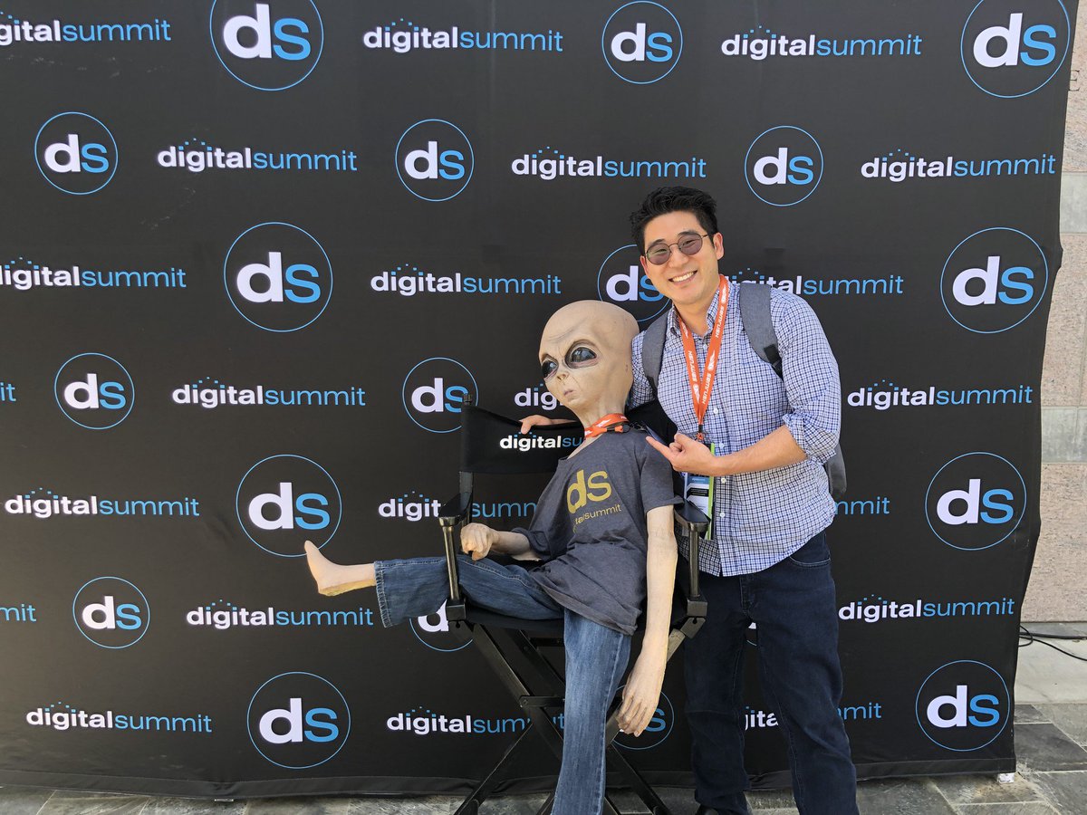 wickedgrowthx's tweet photo. Was out of this world! Great times at #digitalsummitla #dsla https://t.co/Cu8uPPkcC5