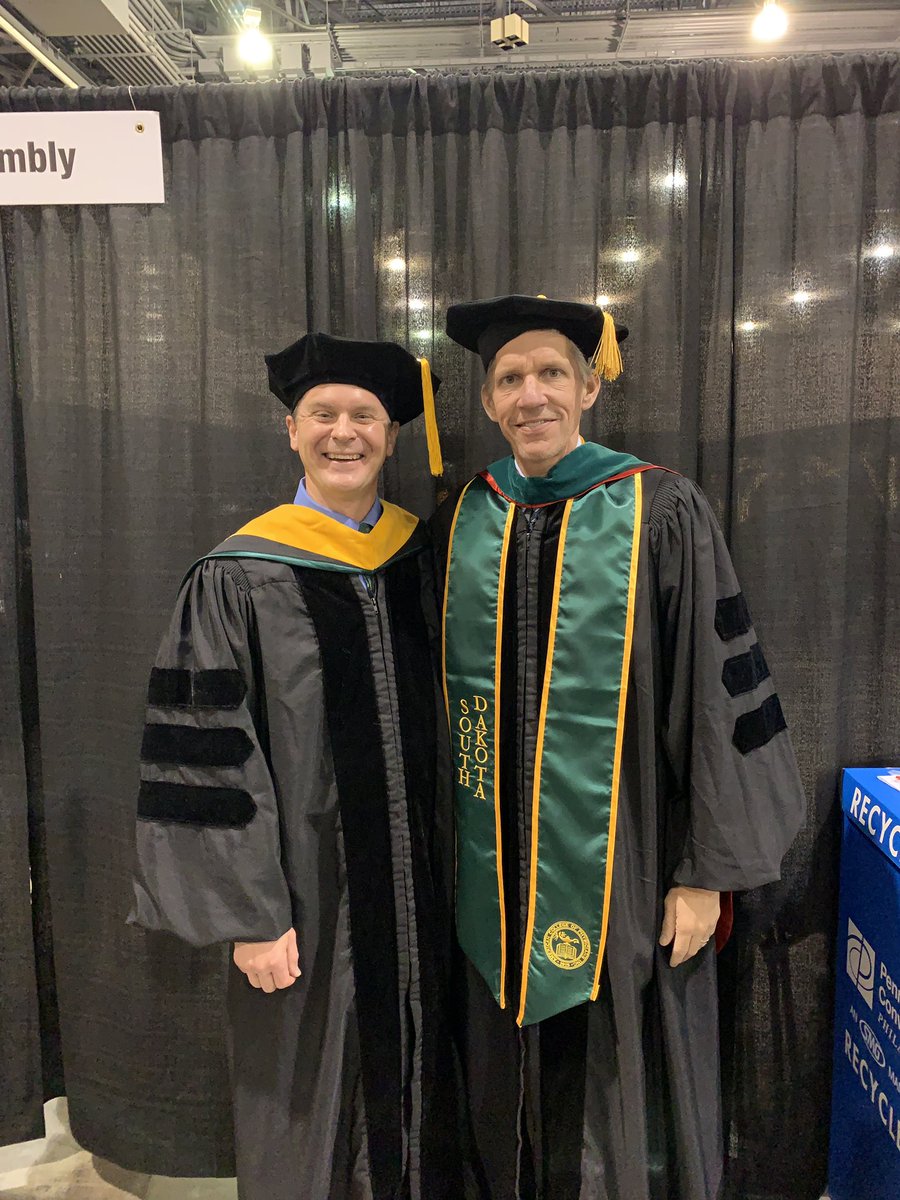 DrRobFrom605's tweet photo. Ready for my Mastership ceremony in the ACP. So proud and excited to be honored by my peers. Also looking good in the regalia! @IM2019 @IMProud @SD_ACP @SDSMA @ACPinternists @krahm0403 @AmerMedicalAssn @jessicalewis89 @DavidBloomberg @JeffProbst @jodiwincheski @robcesternino https://t.co/UIlhijgAgI