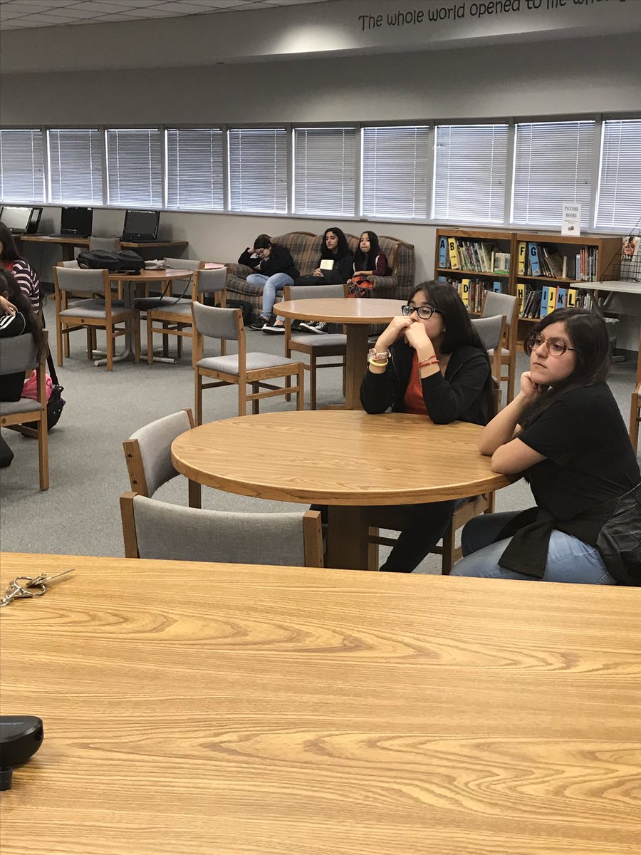 LibraryWildcats's tweet photo. Book club Thursday this week as we continue enjoying JR Rainโs Aladdin Relighted as we prep for @disneyaladdin #pisdREADS #schoollibraries #bookclubs #wildcatsread #jacksonreads #literacyisthekey https://t.co/1utQ4wSRg0