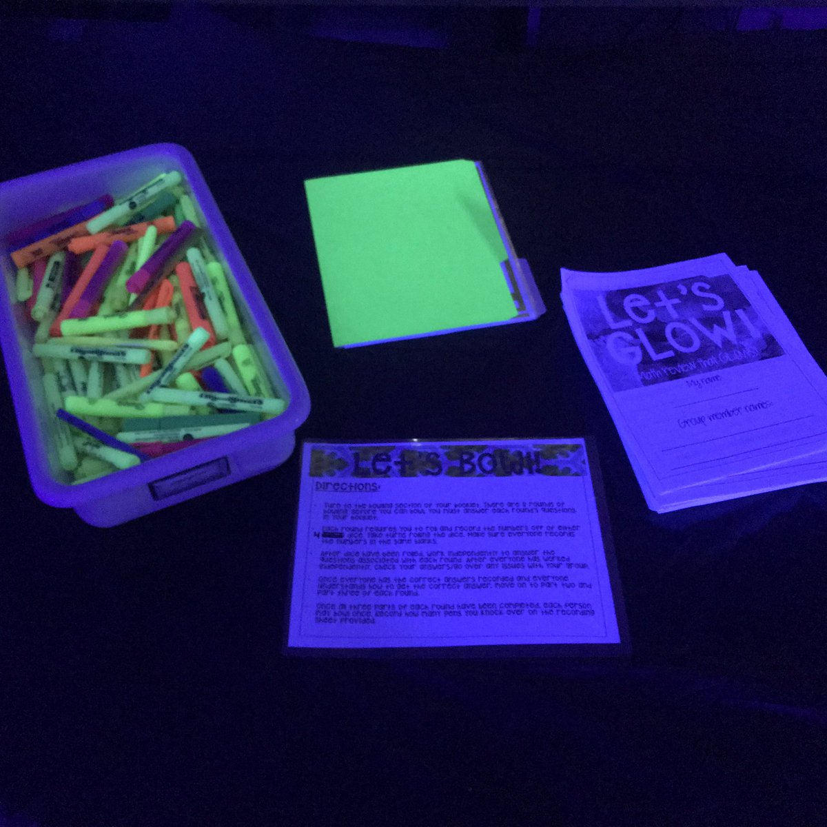 FUNKyTeachingVA's tweet photo. Glow Day math review goes down tomorrow! I’m exhausted, but hopefully it’ll make test prep more exciting 🙈 now I must prepare mentally for their excitement! #glowday #neon #math #thirdgrade #testprep #testing #mathtestprep https://t.co/Tz26x6V9uS