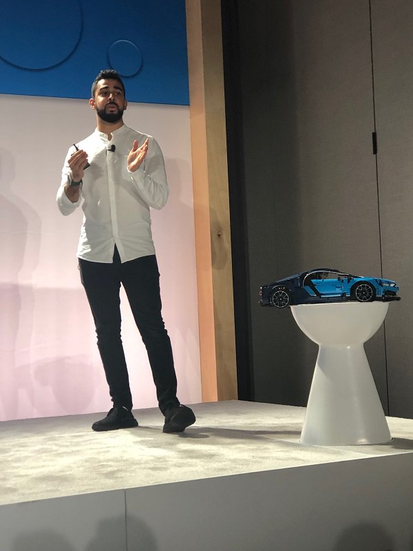 HIT_Consulting's tweet photo. "Fourty-five percent of components that make up a vehicle can be sourced from Hitachi. We manufacture. We own and operate large vehicle fleets. We use Google as a platform to bring our industrial experience to the industry, " Mubine Din @googlecloud https://t.co/DZrGYmrIR9 https://t.co/2lOTYWVZnR