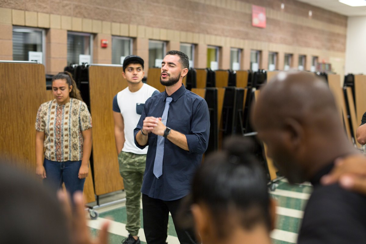 NAMB_SBC's tweet image. Almost four years old, @WALKChurch was built on the concept of creating a “life-giving” atmosphere among its people. Pastor @HeidenRatner regularly huddles with the "Dream Team" of volunteers to recognize their value &amp;amp; the church's gratitude. #BehindTheService