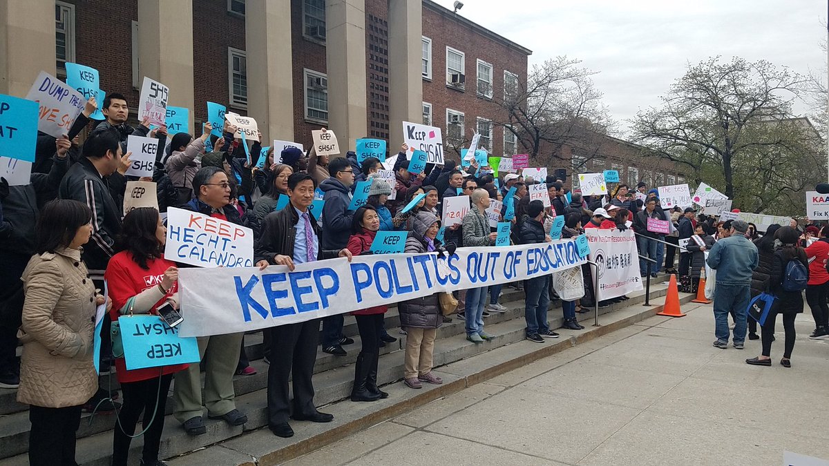 ArtyGirlNYC's tweet photo. #SHSAT support right now in Queens. Speaking for the right for all NYC students to have the right to apply! #NYC #Education #FixtheSchools #SHSAT #NoTo7 https://t.co/cYmJ8FwXRm