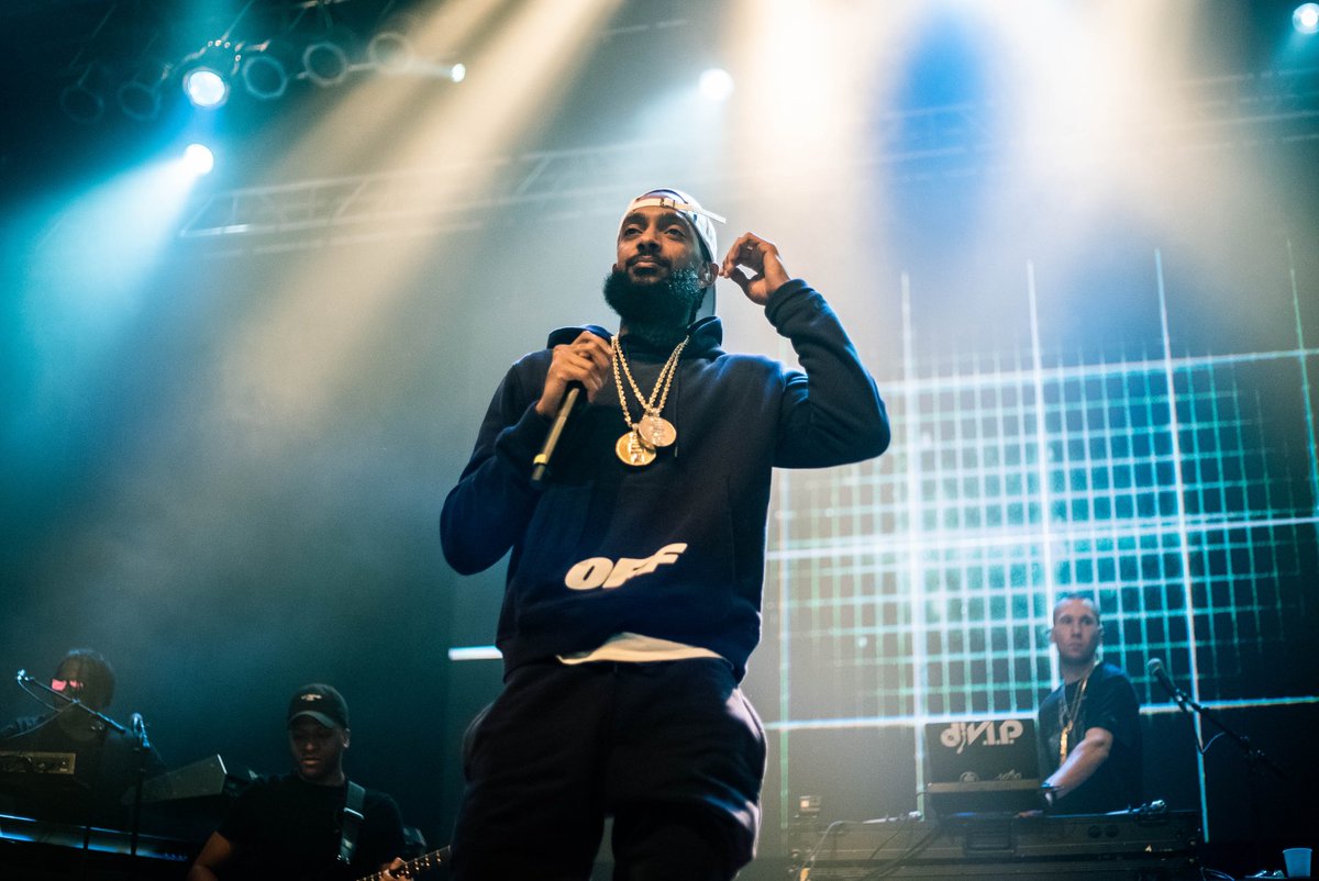 Cal615_'s tweet image. Don’t let his death be in vein. This is an opportunity to start over. An opportunity to do better and be better. I want to see all my people be able to run that #VictoryLap #RipNip #LongLiveNip