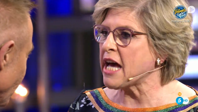 ghoficial's tweet photo. Juani: "Me siento ofendida por Jordi González. Por lo que acabas de decir" #GHDÚOFinal2 https://t.co/VaTxkezNg6