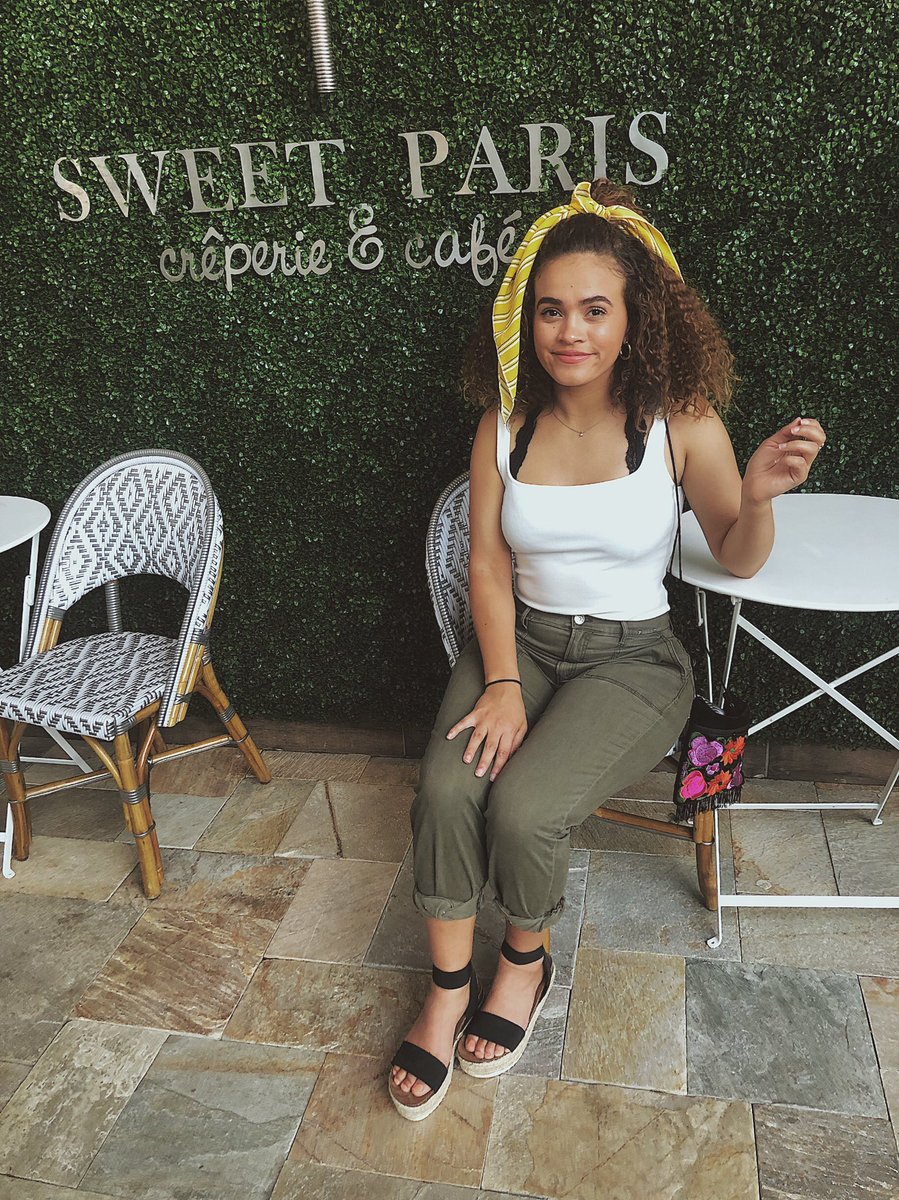 madysenraye's tweet image. insta indeed saw these first, love u @express #expressu #expresspartner