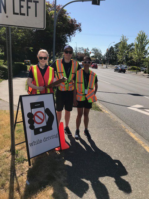RoadSafetyCWoo's tweet image. A HUGE thank you to all volunteers this week &amp;amp; every other day! 🥰 Cheers to you for choosing to give your time &amp;amp; energy to improve road safety in your community.  @icbc #speedwatch #lockoutautocrime #cellwatch #volunteersrock