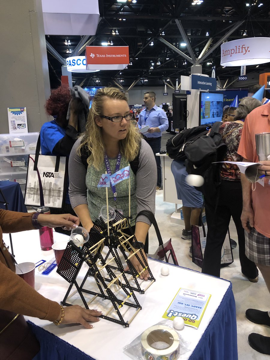 Miss_Heigel's tweet photo. Great first day at #NSTA19 !! Learned a lot and gathered many resources. Thanks #RSDlearns @rsdk5science ! @WoertherPrin https://t.co/uWMjTbPuOX