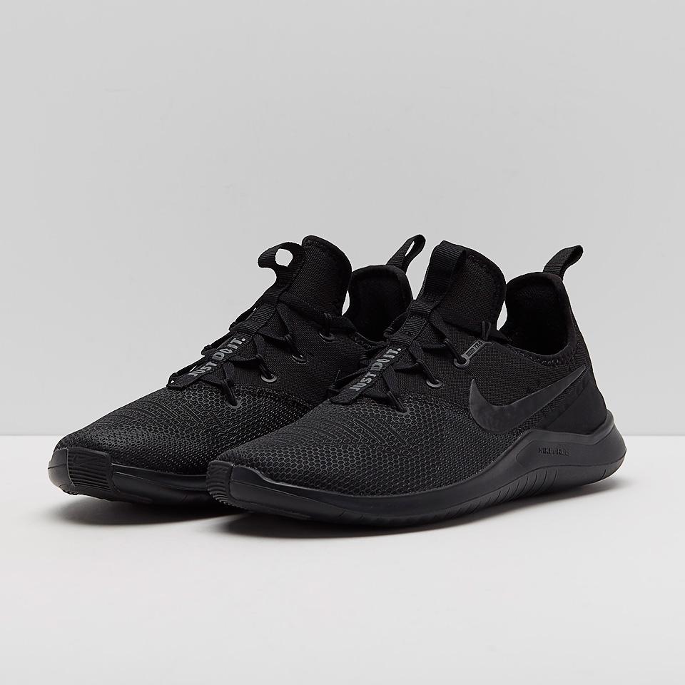 mambobam's tweet image. The Womens Nike Free TR 8 Black Trainers 
 #OwnYourRun #ProDirectRunning #UKRunChat

prodirectrunning.com/p/nike-womens-…