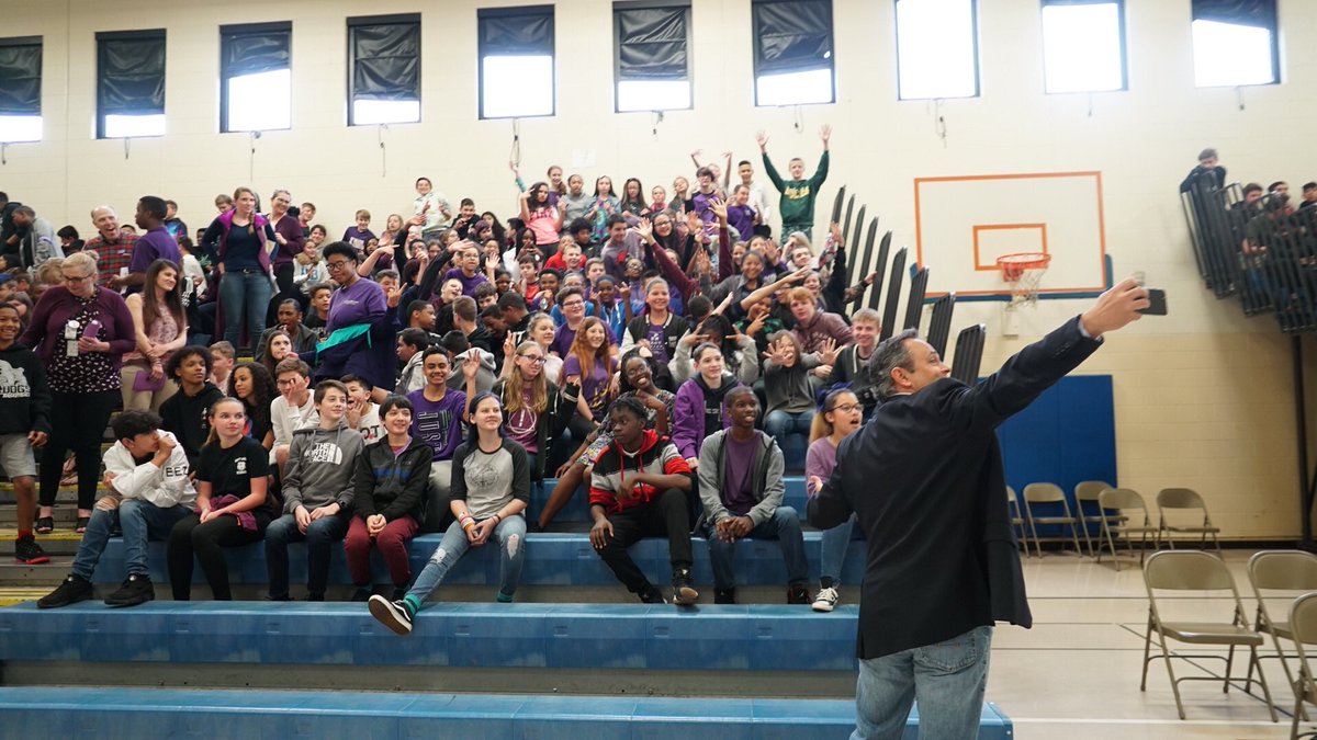GovMattBevin's tweet photo. Enjoyed celebrating the Month of the Military Child at Scott Middle School in @FortKnoxKY this morning...
 
We are deeply grateful for our many military children, who exemplify strength, resiliency and sacrifice just like their parents who selflessly serve our nation...#WeAreKY https://t.co/gi4wBKqKNE
