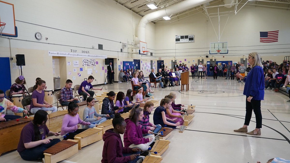 GovMattBevin's tweet photo. Enjoyed celebrating the Month of the Military Child at Scott Middle School in @FortKnoxKY this morning...
 
We are deeply grateful for our many military children, who exemplify strength, resiliency and sacrifice just like their parents who selflessly serve our nation...#WeAreKY https://t.co/gi4wBKqKNE