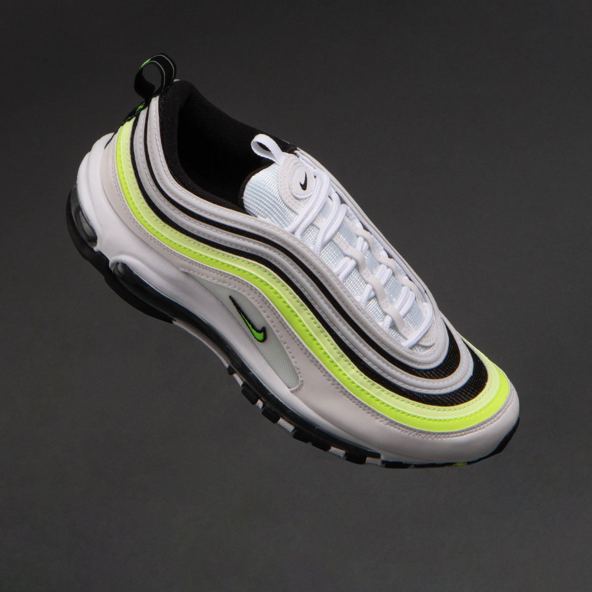 MainlineMen's tweet photo. Get your hands on the latest Nike drop, online NOW!
Shop the 'Volt Pack' here: https://t.co/o0C5u7BI8f
#Nike #NikeAirMax #NikeLaunch #TrainerLaunch #SneakerDrop #MenswearTrends #SS19 #Menswear #MensFashion #LuxuryFashion https://t.co/0ylOwFFEEM